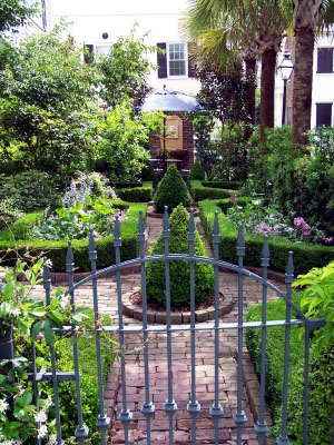 South of Broad - Historic Charleston home